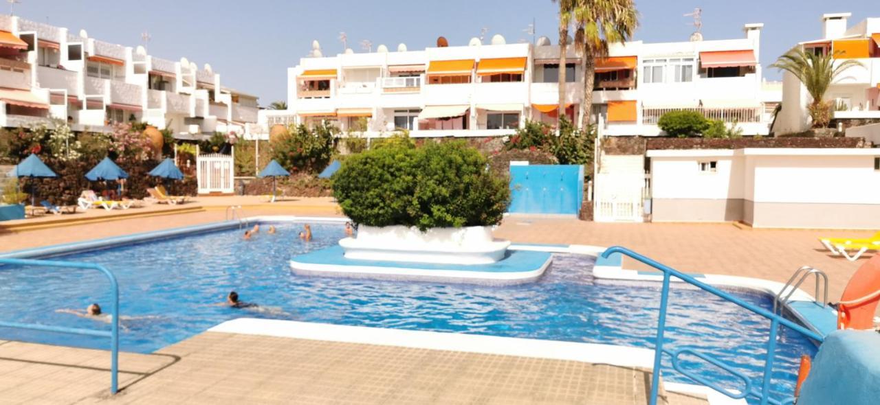 Sunny Apt With Terrace Coastal Area South Arona Arona  Εξωτερικό φωτογραφία