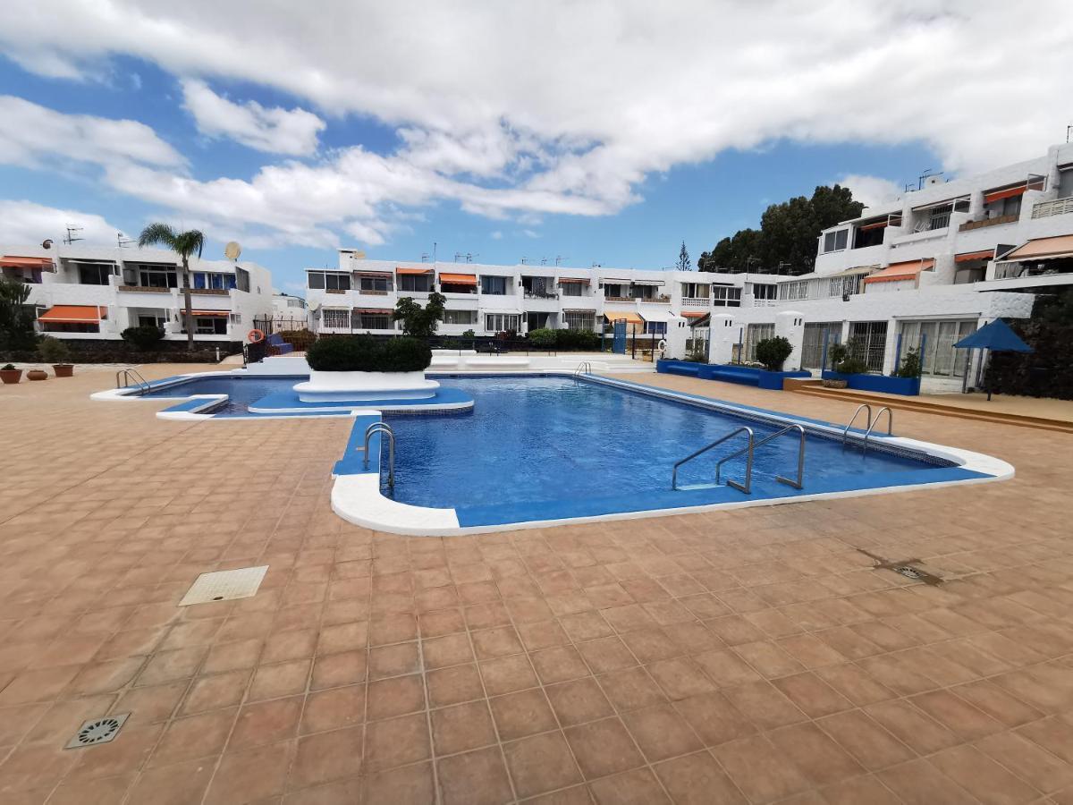 Sunny Apt With Terrace Coastal Area South Arona Arona  Εξωτερικό φωτογραφία