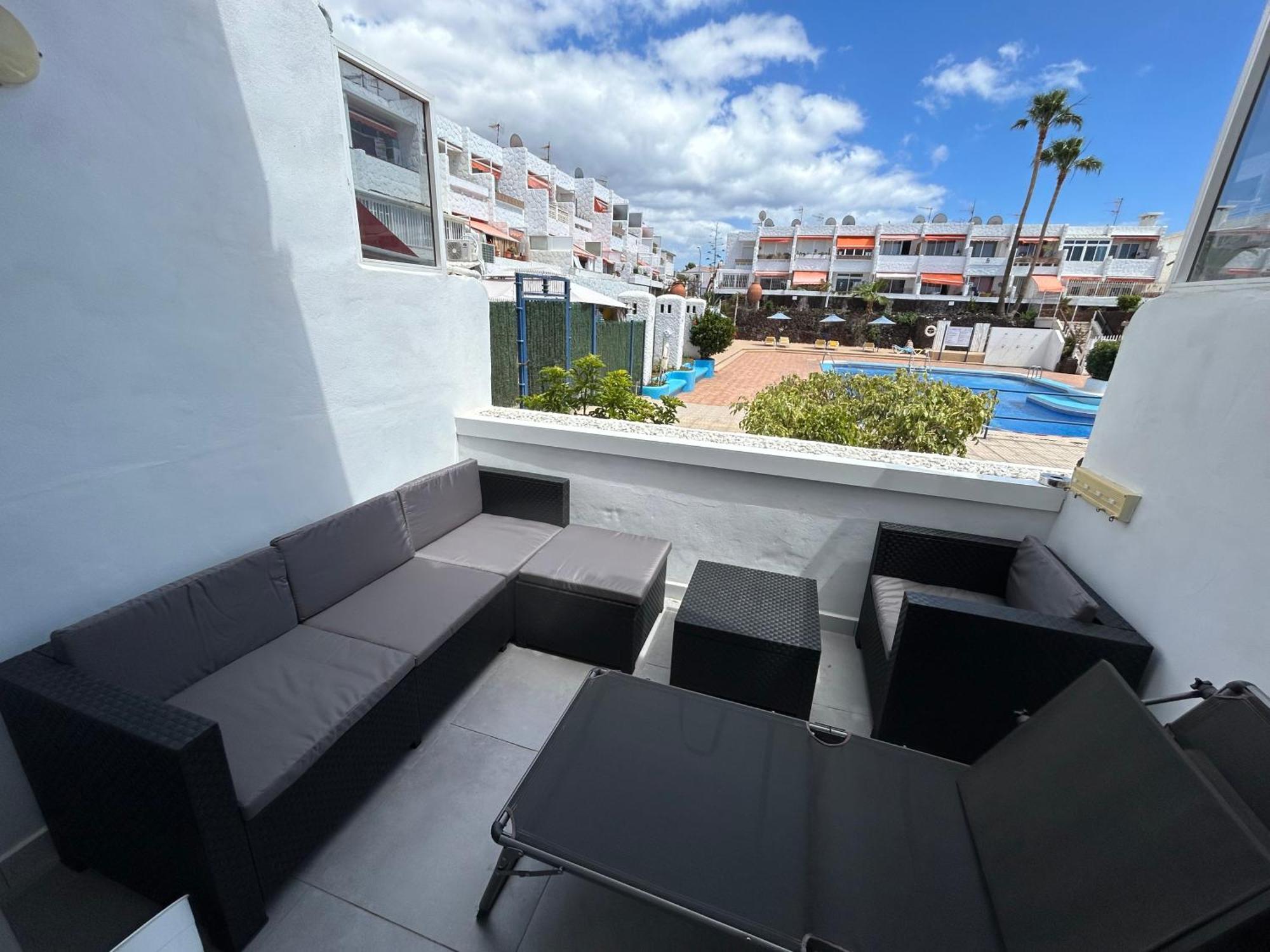 Sunny Apt With Terrace Coastal Area South Arona Arona  Εξωτερικό φωτογραφία